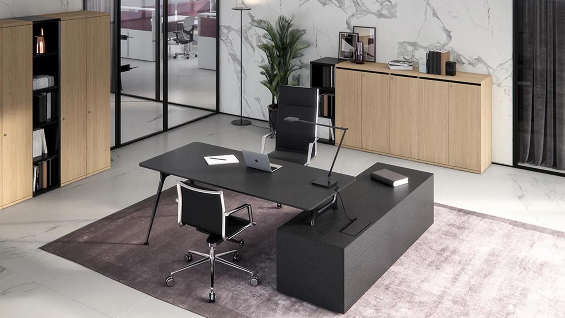 Espacio gerencial con mobiliario de Estel, diseñado para promover la productividad, el confort y la toma de decisiones efectivas.